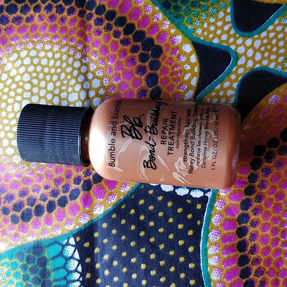 $5 BUMBLE & BUMBLE Bond-Building Repair Treatment